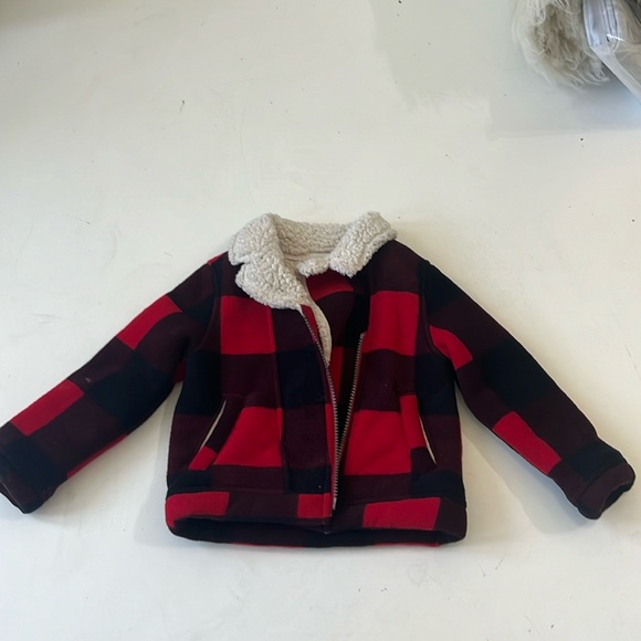 Buffalo check Sherpa jacket from Old Navy 3T - Picture 1 of 4